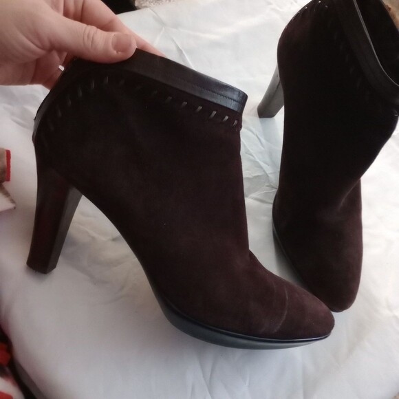Aquatalia Suede Ankle Booties Women’s Size 10 Brown High Heel Designer Italy main image 9